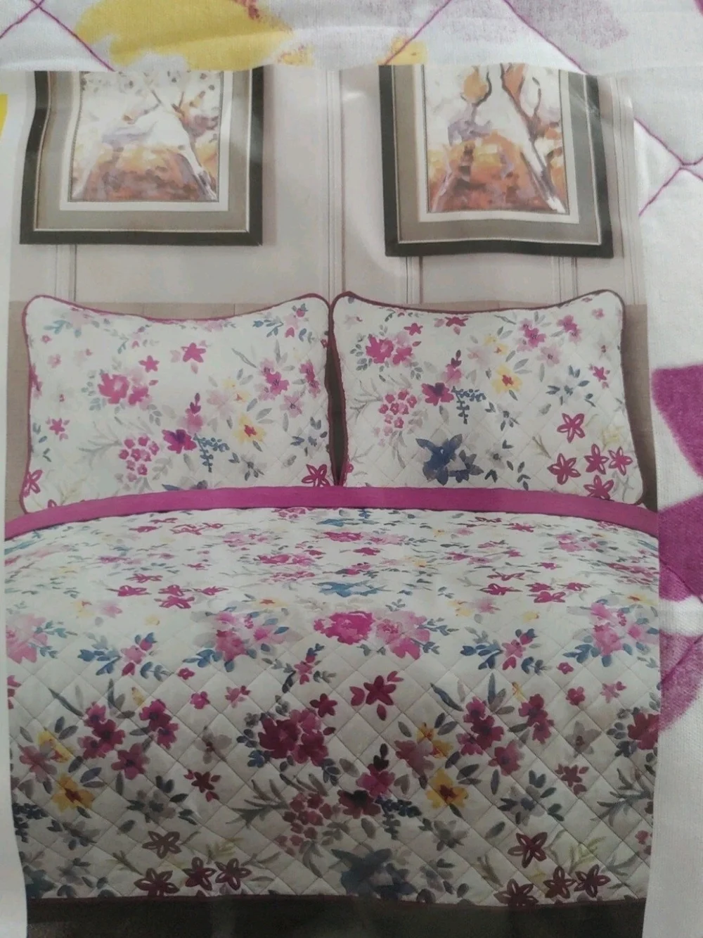 Comfort Bay Queen Or Full Floral Quilted Bedspread in Pink, White and Yellow